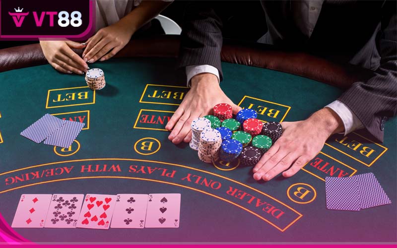 Tại sòng bạc trực tuyến VT88 có đầy đủ các hình thức cá cược cũng như thể loại game bài da dạng, đầy đủ nhất hiện nay